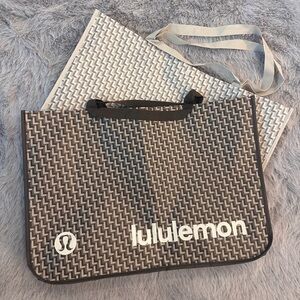 Lululemon NEW reusable bags /  Brown and cream